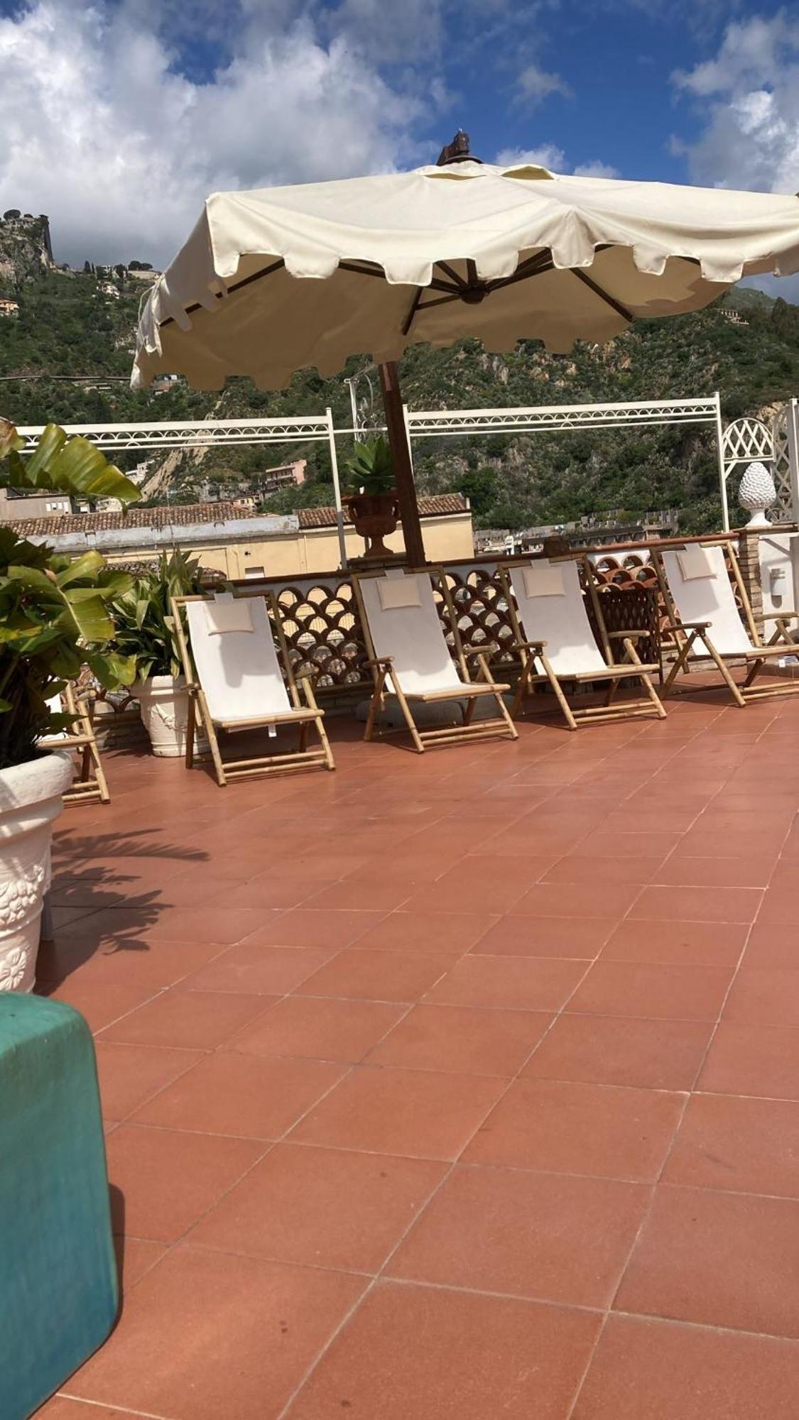 Casa Aricò&Shatulle Suites Taormina Exterior foto